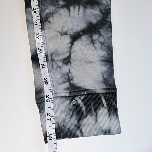 Lululemon Warm Down Jogger Pants Size 6 Earth Dye Stone – EUC - Picture 6 of 7